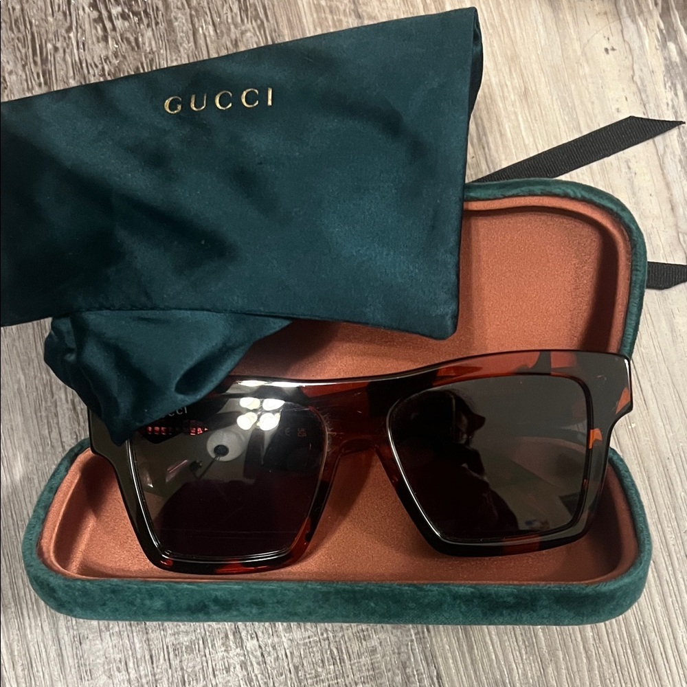 Gucci Tortoiseshell Sunglasses with Case